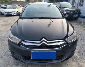 【2013雪铁龙世嘉,2013雪铁龙世嘉和19款传祺gs5那个更安全】