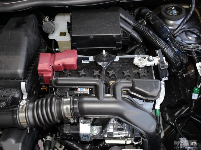 日产阳光2015款(日产阳光2015款电瓶型号)