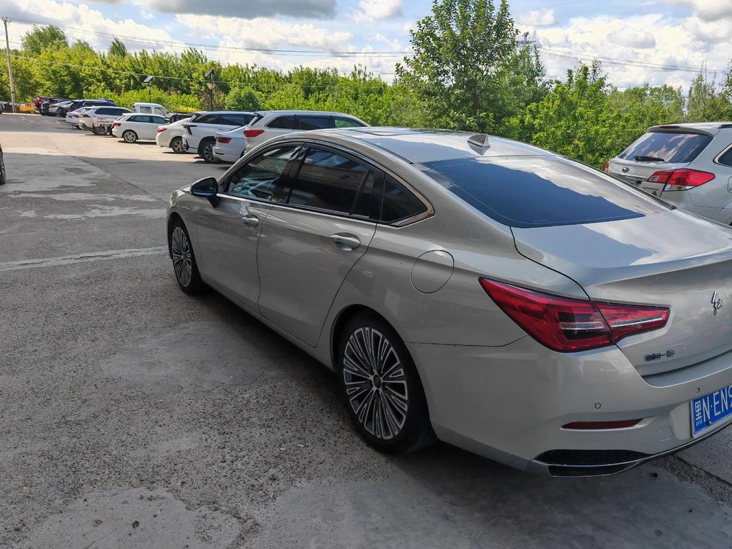 红旗h5最新款报价及图片/红旗h5新款2021款报价