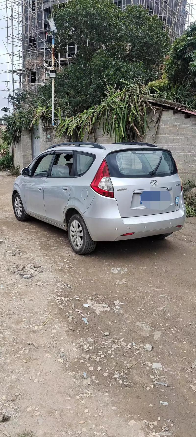 2010年的江淮和悦值多少钱(2010款江淮和悦图片)