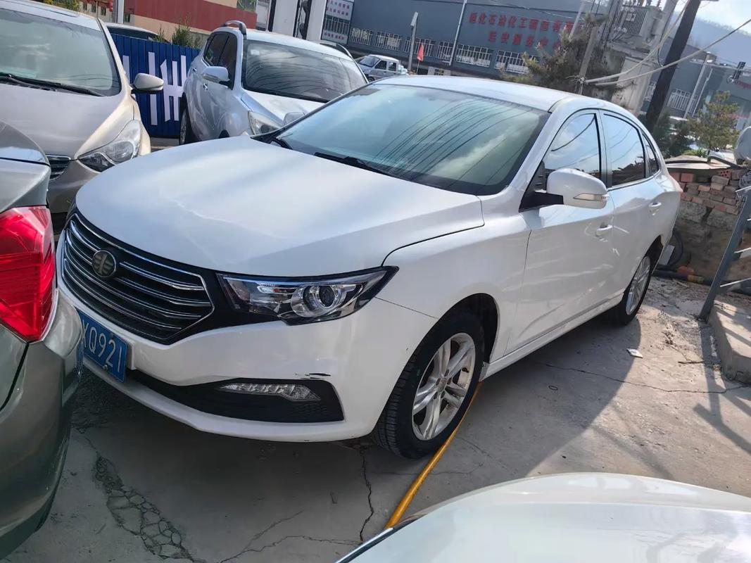 奔腾b30油气两用怎么样(奔腾b30省油吗)