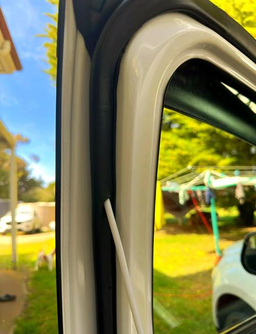 欧蓝德ex 欧蓝德EX拆后门板