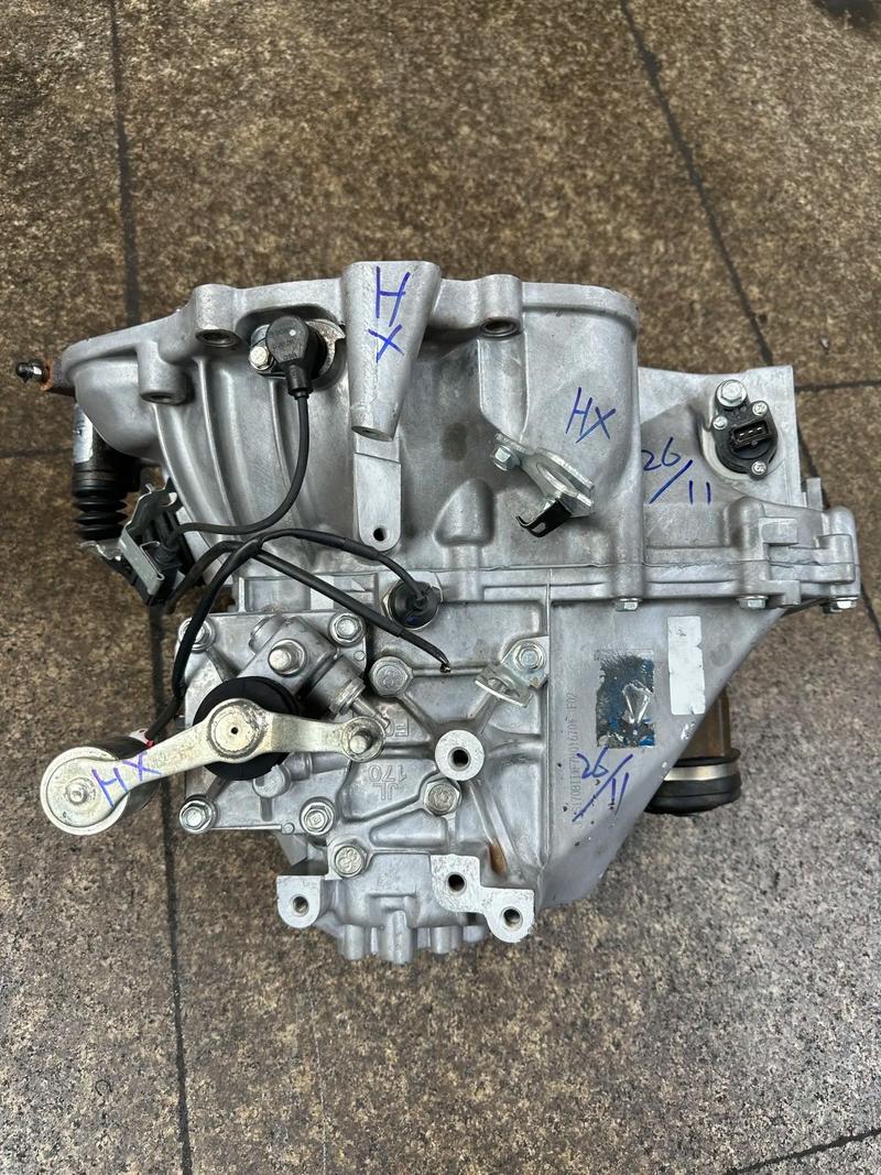 【吉利全球鹰gx7变速箱,吉利全球鹰gx7变速箱油怎么检查】